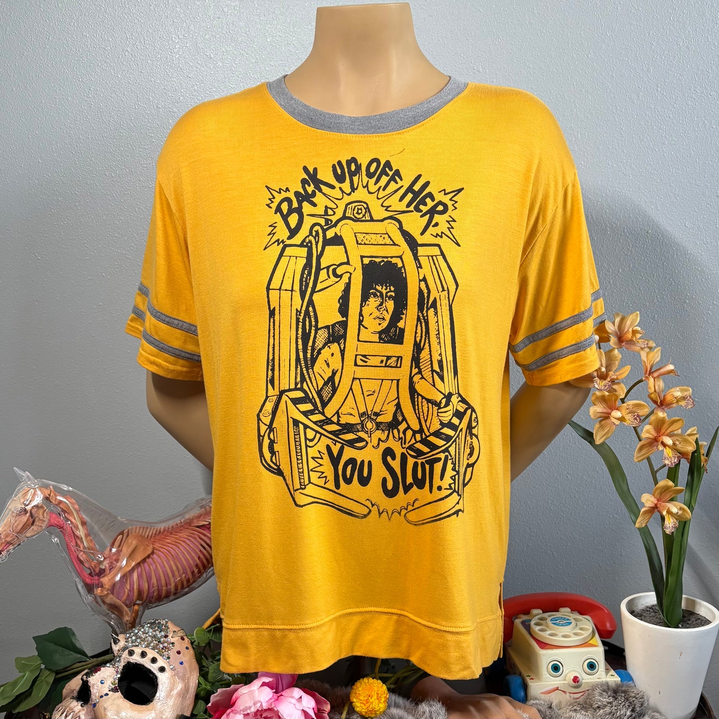 Wigourney Sever medium yellow short sleeve
